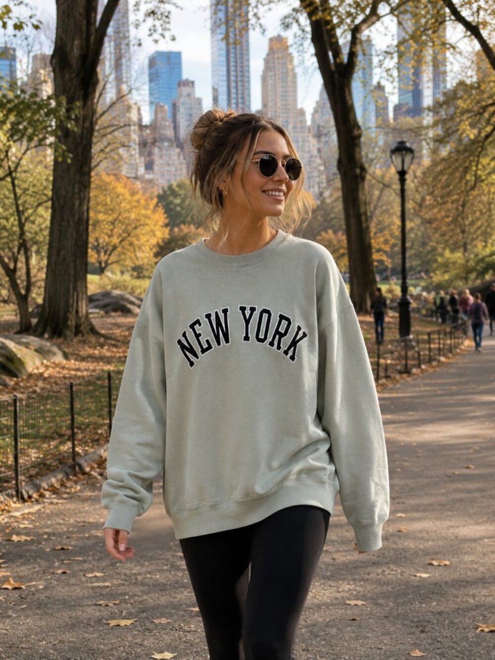 John Galt California NEW YORK Oversized Sweatshirt - Sage Green